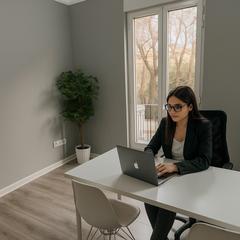 Office space in Calle del Seminario de Nobles 4