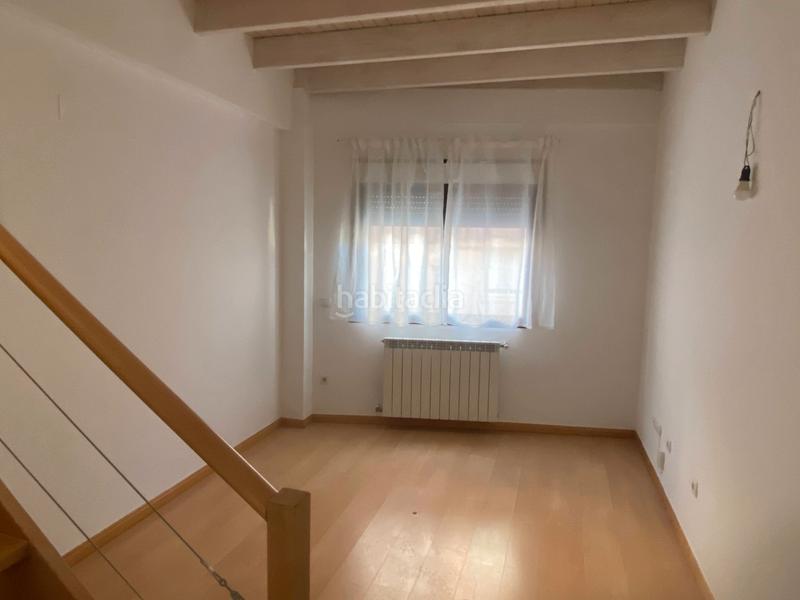 Foto 0a57793f-eb68-41f2-98b9-b89eaffd03c7. Affitto duplex in calle ruiz palacios 28 in Berruguete Madrid