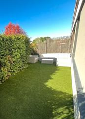 Piso en Marazuela-El Torreón. Piso de lujo con jardín en urbanización privada