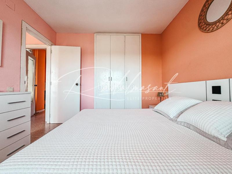 Foto 2dbfd680-e35a-4041-87d7-7ff8278fe45e. Piso  luminoso con terraza y licencia turística en Salou