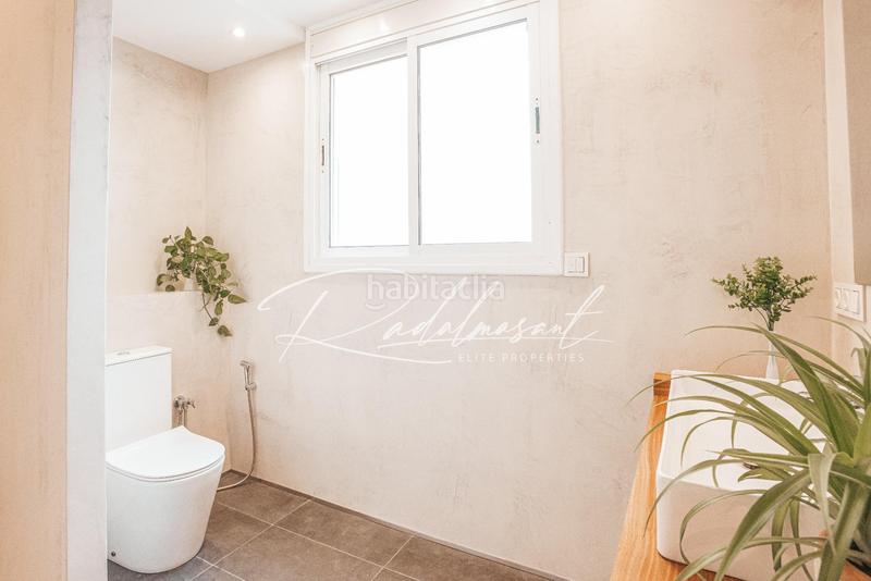 Foto 16551776-f563-4e84-801e-b72c5943f27b. Pis a carrer de cristòfor colom 26 a Eixample Tarragona