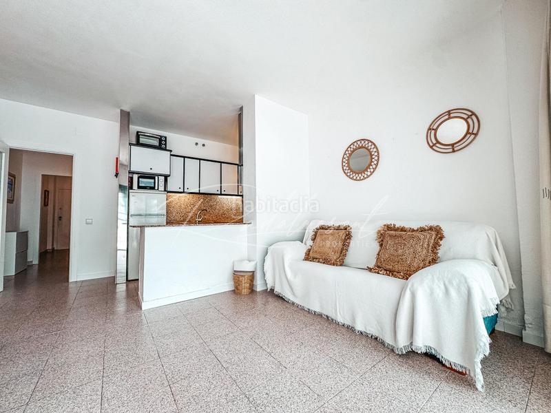 Foto 89fb8044-02d7-4132-88f5-e76e45301e91. Appartamento in carrer de louis braille 9 in Plaça Europa - Port Aventura Salou