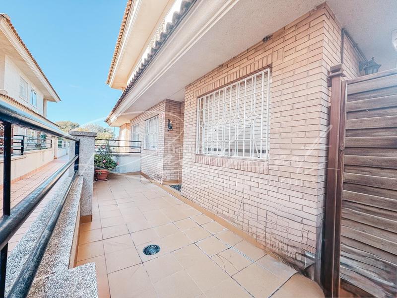 Foto 051afb69-c858-488c-b821-997b770fa421. Maison jumelée dans carrer alexandre gali 41 dans Regueral - Prat d'en Forés Cambrils