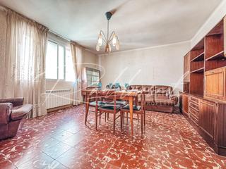 Pis  Carrer de pin i soler 10. Piso con 3 habitaciones en tarragona