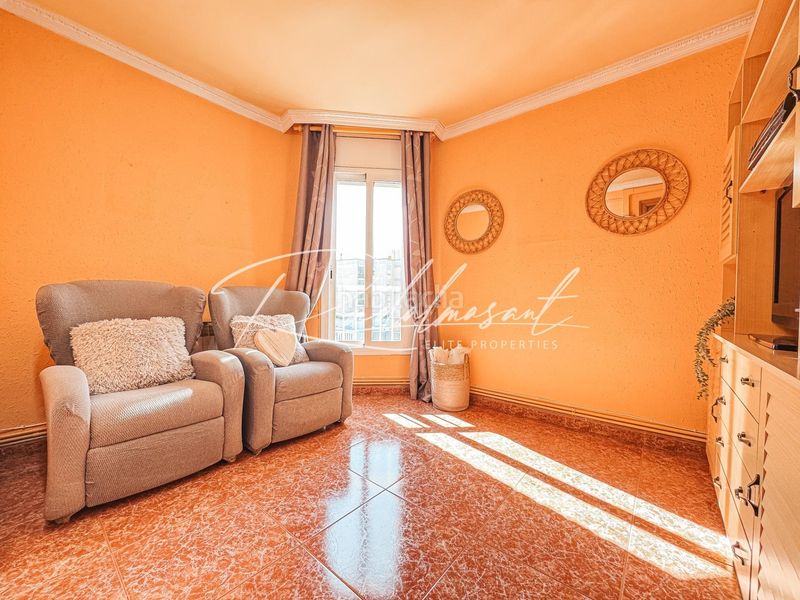 Foto 12c1c52d-4389-4322-95c2-c91a20088c05. Pis a calle de cambrils 6 a Migjorn Reus