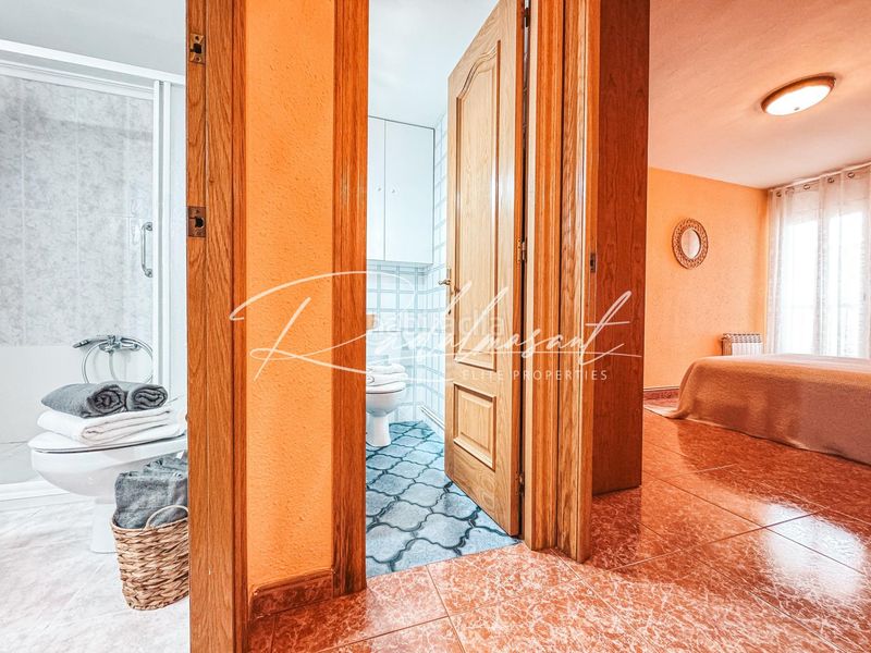 Foto 1d9a02a5-1c4b-4602-816b-e5dd98a67880. Pis a calle de cambrils 6 a Migjorn Reus