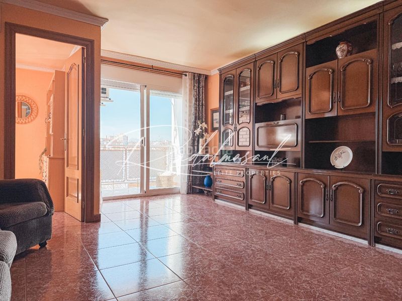 Foto 5e4dbd70-a0d8-473a-b761-06b033698ed8. Pis a calle de cambrils 6 a Migjorn Reus