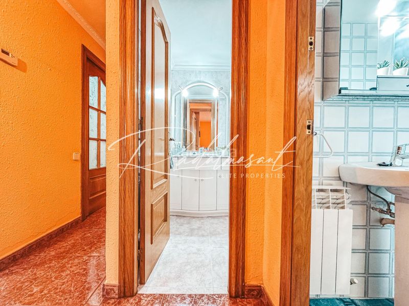 Foto 689f4b71-3762-4837-8d50-ce60908061c3. Pis a calle de cambrils 6 a Migjorn Reus