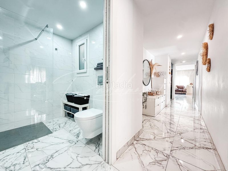 Foto 1f41d068-fc11-41fa-83cf-a8d7d500cff6. Piso  con terraza en Centre Torredembarra