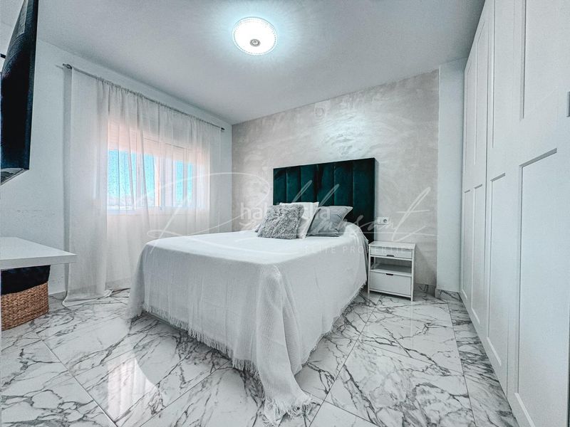 Foto 24bb7d11-6cef-403f-824b-c3357ea81df7. Piso  con terraza en Centre Torredembarra