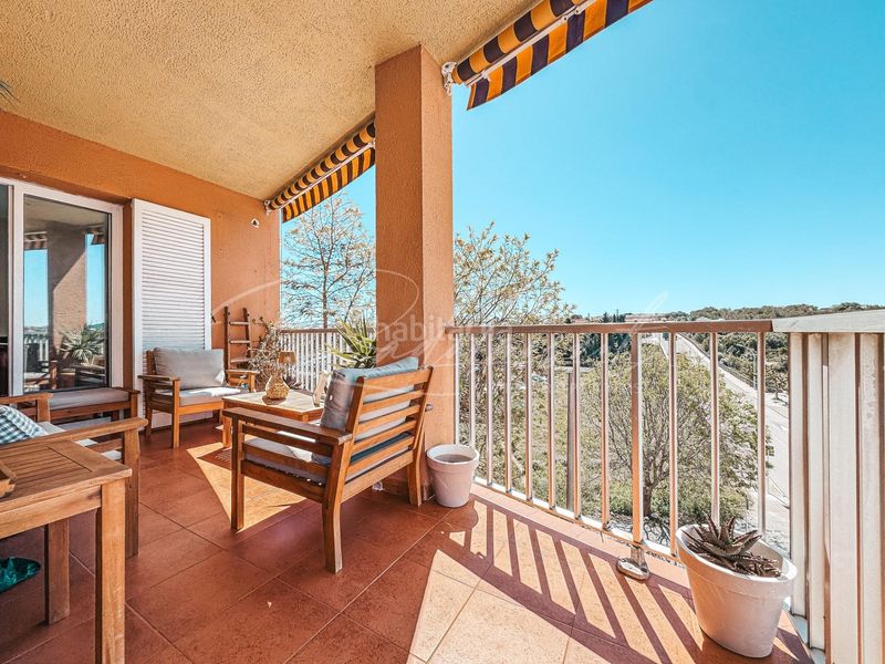 Foto c1847127-9205-4a13-96f0-5c742e99ef44. Piso  con terraza en Centre Torredembarra