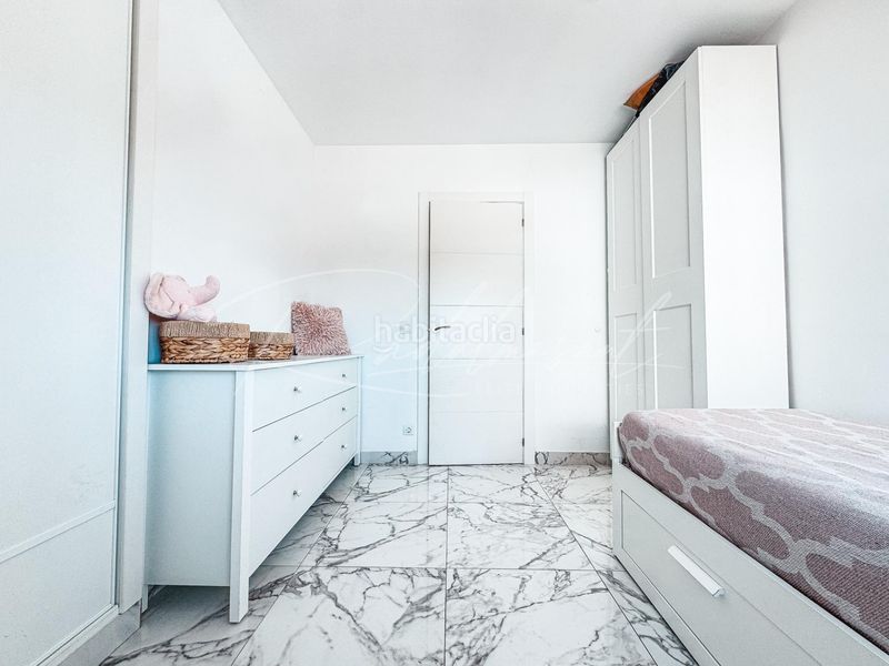 Foto f8588a0b-0aee-46e0-89af-f0bc8251393b. Piso  con terraza en Centre Torredembarra