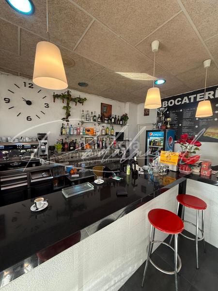 Foto 876e4d15-1b12-4df1-962d-6089768d7529. Local comercial a Llevant Reus