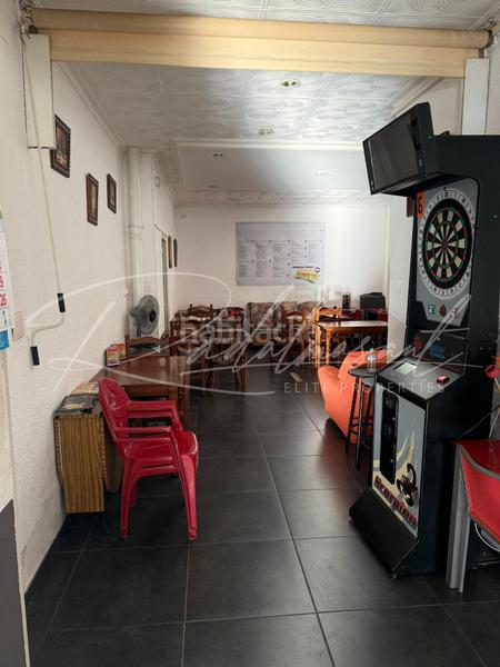 Foto d363f9b8-0ef0-4286-aeab-6908457104cd. Local comercial a Llevant Reus