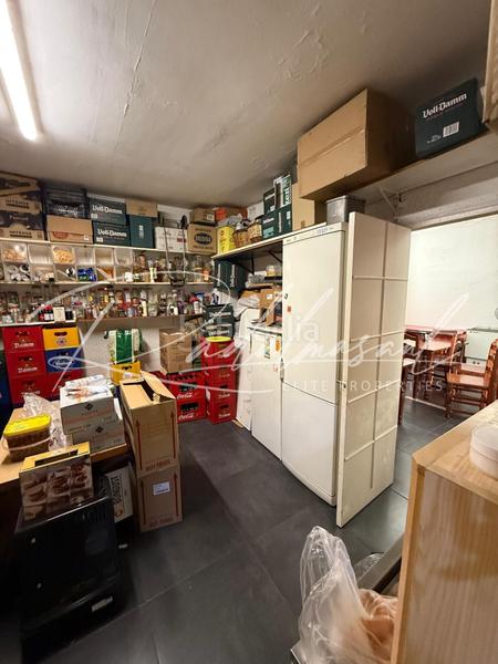 Foto f28b1ccd-99f0-471c-9a3d-d1e555846f39. Local comercial a Llevant Reus