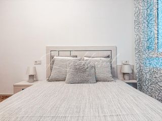 Etagenwohnung  Carrer carrer cristòfor colom 26. Piso céntrico con 3 habitaciones en tarragona