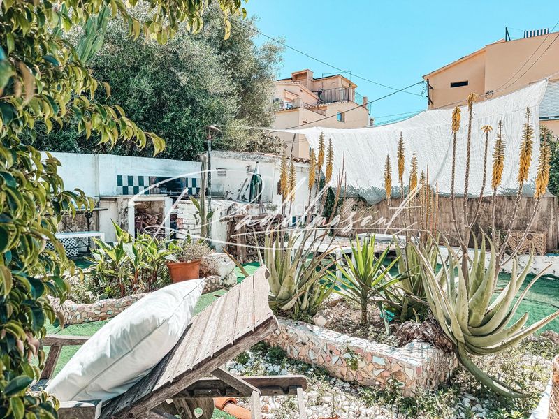 Foto 111a1d08-357d-4226-8879-9df150d4a18e. Casa amb piscina a Llevant Tarragona
