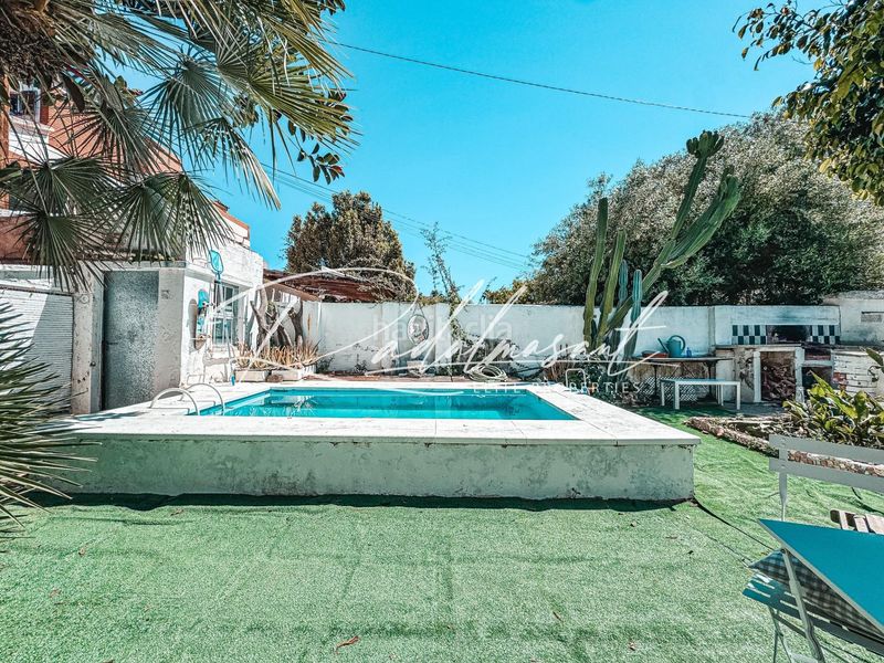 Foto 696ac488-1836-41f0-b7d8-fd9ab5188876. Casa amb piscina a Llevant Tarragona