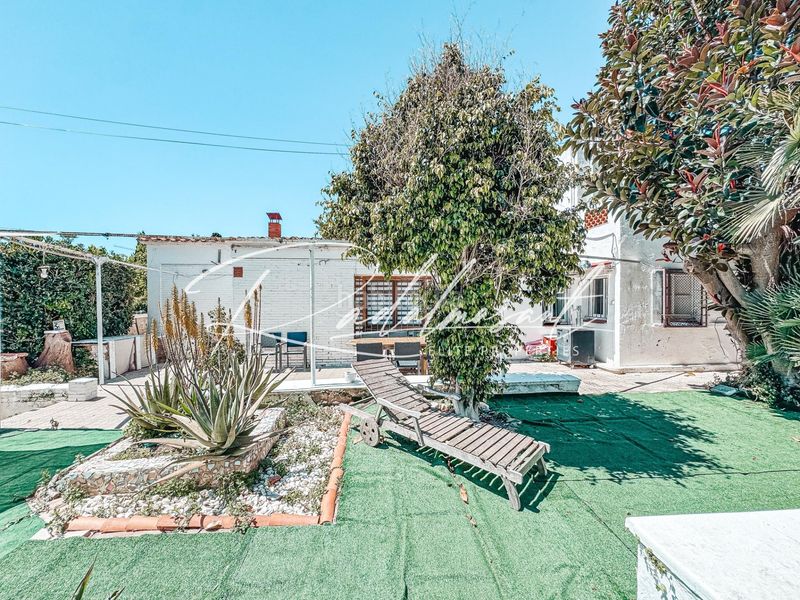 Foto e03ca3e1-0867-4291-8bcf-67a05a40992e. Casa amb piscina a Llevant Tarragona