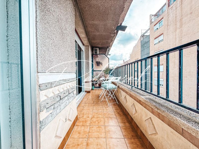 Foto a8ff4866-be63-42f4-8f14-3ab2107a38c6. Pis amb calefacció a Llevant Reus