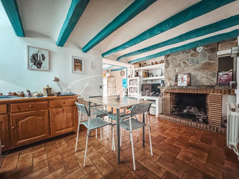 Foto b985e659-e5ac-4876-84df-298ee19e614d. Casa amb calefacció a Pla de Santa Maria (El)