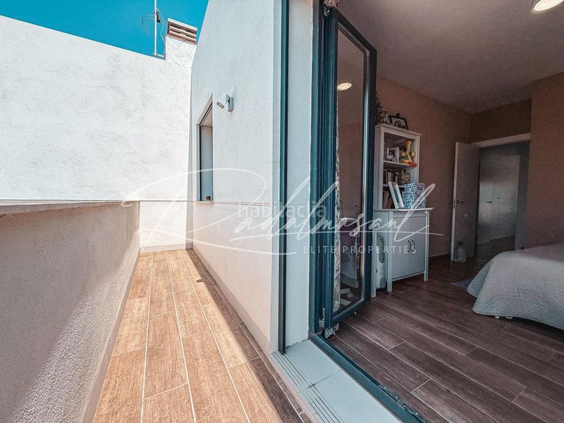 Foto a570cdd5-5ba8-48f3-b500-a234f3a77ba8. Casa aparellada amb calefacció aparcament piscina a Cambrils