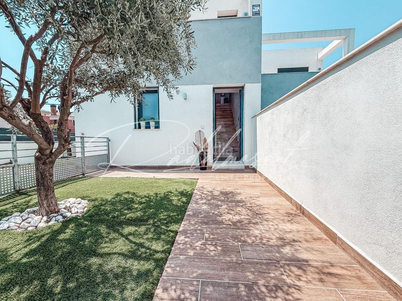 Foto b4e17c20-42fa-48d5-b3f5-328799b62c4f. Casa aparellada amb calefacció aparcament piscina a Cambrils