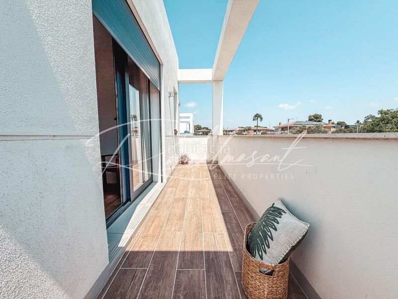 Foto cbd57b52-e1a7-4418-b480-d507b7de668d. Casa aparellada amb calefacció aparcament piscina a Cambrils