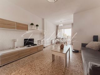 Appartamento  Carrer carrer pere de lluna. Piso con 4 habitaciones en reus