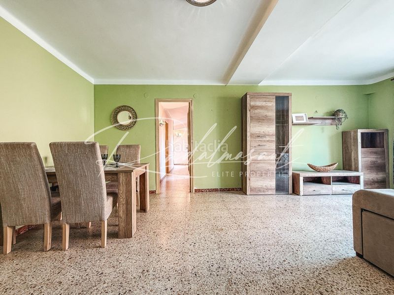 Foto 88b4c457-2b7c-43f6-929d-2089b7604160. Flat with heating in Centre Reus