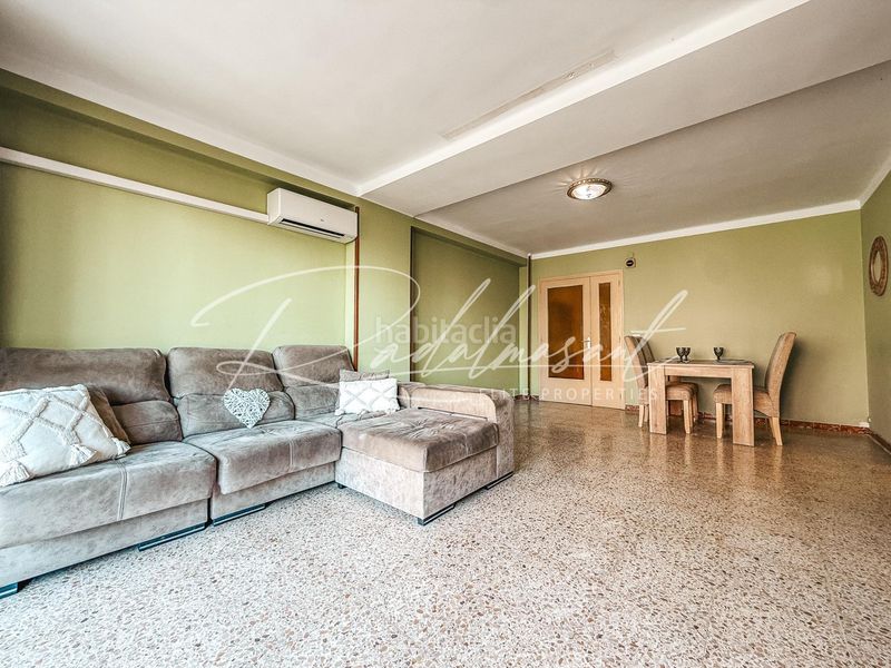 Foto ac2f3c4a-3092-4ab7-98c1-91e82974bb60. Flat with heating in Centre Reus