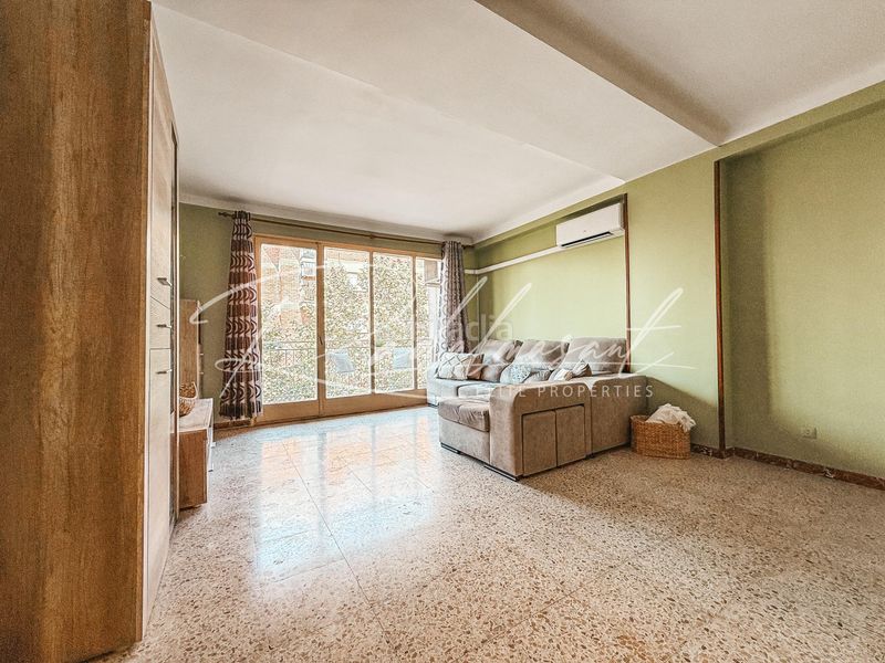 Foto e6a6f5cd-6759-4975-8a01-eefb3860e5ea. Flat with heating in Centre Reus