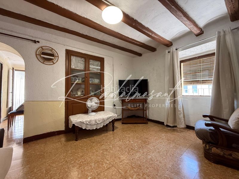 Foto 1d6f97b3-f405-49a3-bcec-b7e740b7db7b. Casa amb aparcament a Vilallonga del Camp