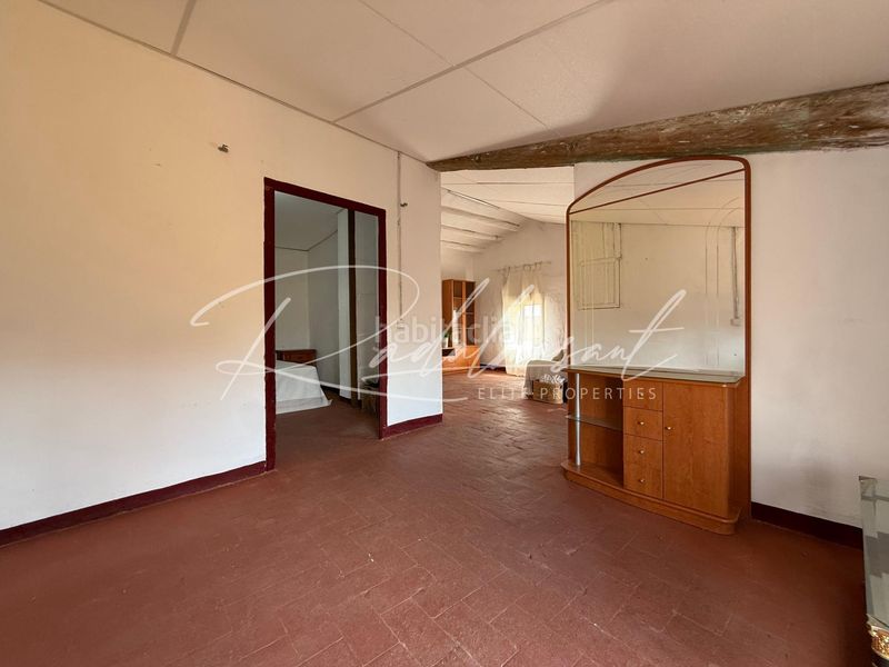 Foto 750f0820-1246-4dcd-a2e7-357414499069. Casa amb aparcament a Vilallonga del Camp