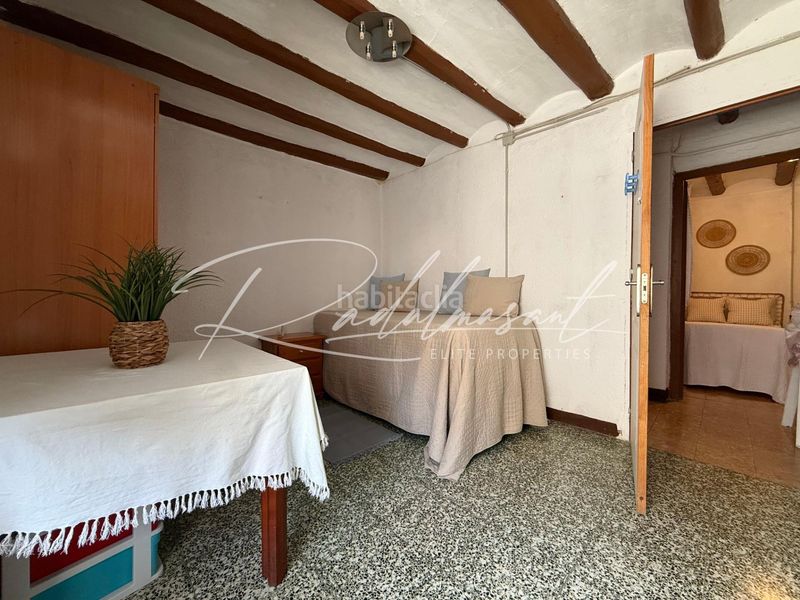 Foto f638b501-b542-4144-b743-40b4fad55b8c. Casa amb aparcament a Vilallonga del Camp