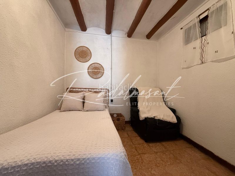 Foto f654cd7e-c023-43dd-9c61-170d92779439. Casa amb aparcament a Vilallonga del Camp