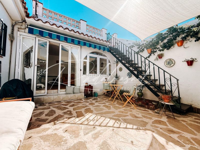 Foto f5c2d394-ec69-47d3-9b15-96320c55893d. Casa a schiera con riscaldamento in Poble Mont-roig del Camp