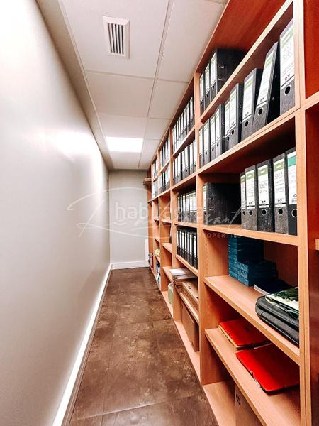 Foto 9dddd845-e4c3-490e-9fef-78d641321c8c. Bureau dans calle julian camarillo 29 dans Simancas Madrid