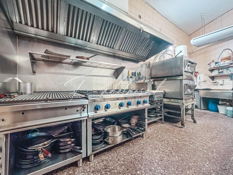 Foto ed1bd6d4-d4d0-46e8-aea8-4482f0198fad. Local comercial a Llevant Reus