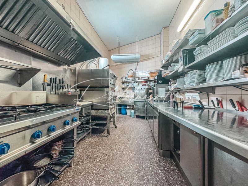 Foto f09ca94c-9d8b-47eb-b86e-933ed4cfd8b7. Local comercial a Llevant Reus