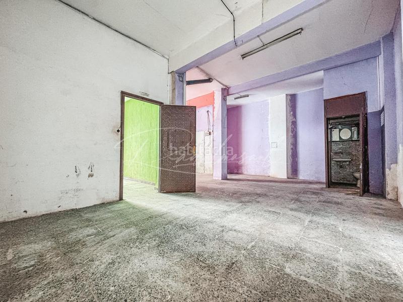 Foto 6a4d267f-2ff1-4af2-9ab2-2ce9df503eb2. Local comercial a Llevant Reus