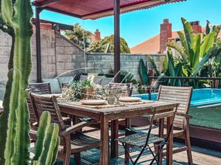 Casa adossada a Pallaresos (Els). Adosado con jardín y gran jacuzzi en tarragona