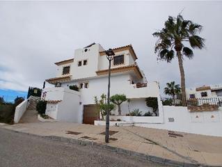 Pis  Palomares bajo. Se vende piso ocupado en palomares