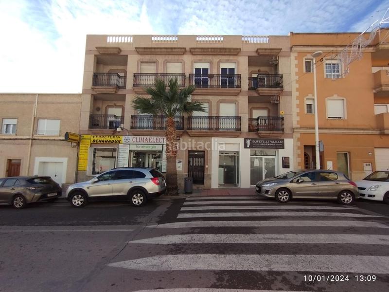 Foto 9396b0be-665e-4a57-b87d-783773dc290f. Piso se vende piso en avda. 28 de febrero ocupado en Benahadux