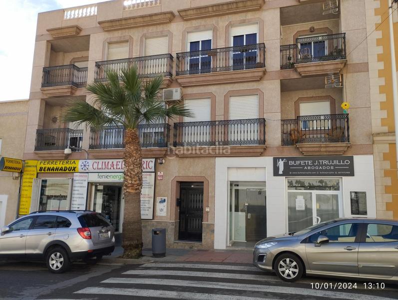 Foto fe106a6a-d446-4328-9493-6dd4360c4642. Piso se vende piso en avda. 28 de febrero ocupado en Benahadux