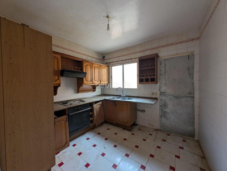 Foto 2459d3f6-acc9-4489-b110-256afbe1fb04. Casa adossada amb aparcament a Roquetas pueblo Roquetas de Mar