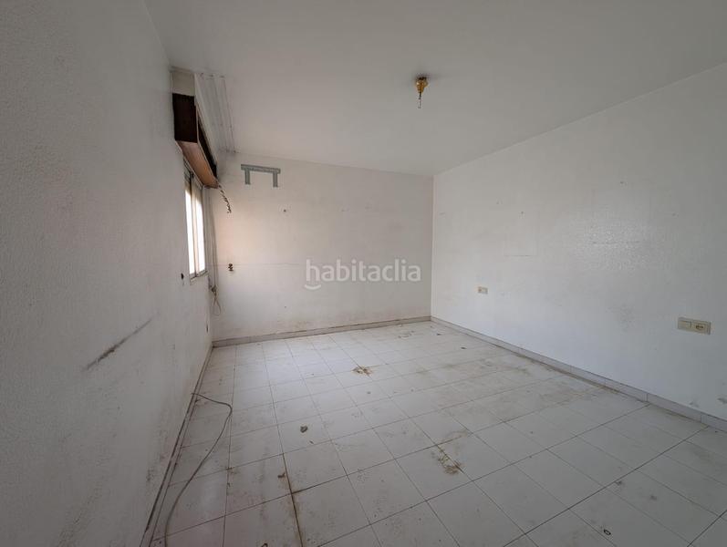 Foto 476e0bea-c400-4cdc-a13a-81f2aca59eb2. Casa adossada amb aparcament a Roquetas pueblo Roquetas de Mar