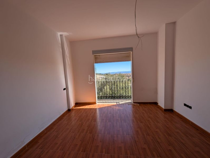 Foto 3bf144a8-f3c6-4ed8-bda8-d90f9315b592. Casa adossada amb aparcament a Oria