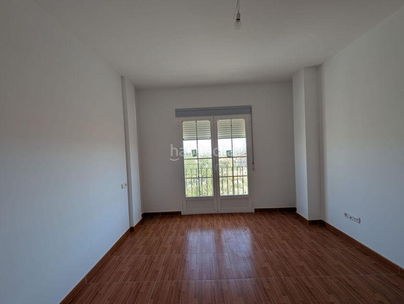 Foto 40e4143f-1e4c-47e3-9cd6-5246787c188b. Casa adossada amb aparcament a Oria