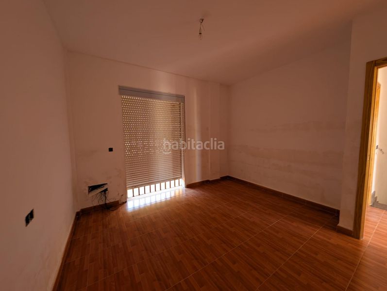 Foto 50558d88-5e3b-490a-af25-2496cec2cd5e. Casa adossada amb aparcament a Oria